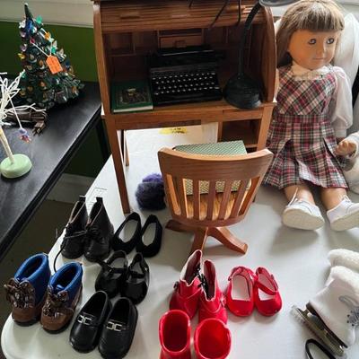 vintage American Girl dolls and accessories