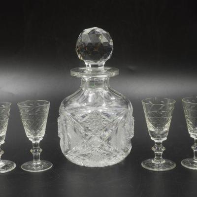 AMERICAN BRILLIANT DECANTER & 4 GLASSES