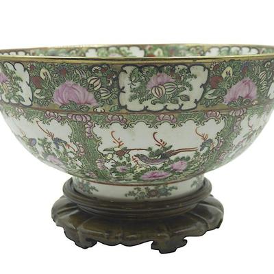 LARGE ROSE MEDALLION PUNCH BOWL WITH STAND