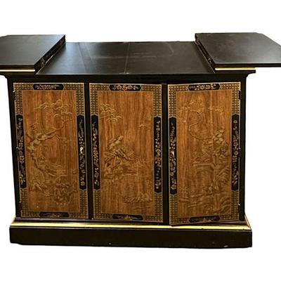 DREXEL HERITAGE CHINOISERIE ROLLING BUFFET / BAR