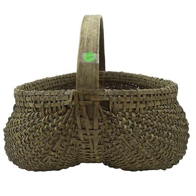 LARGE ANTIQUE AMERICAN DOUBLE BUSTLE MARKET BASKET