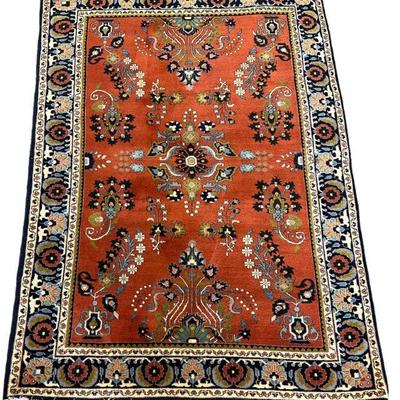 VINTAGE RED HAND KNOTTED SAROUK RUG