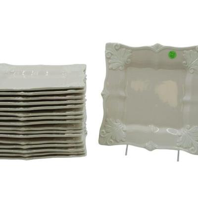 SET OF 17 NEIMAN MARCUS BAROQUE DINNER PLATES
