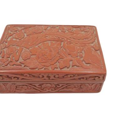 CARVED CHINESE CINNABAR LACQUERED BOX