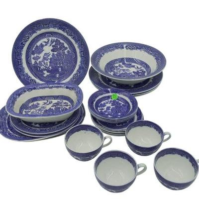 22 pc ANTIQUE ALLERTON BLUE WILLOW CHINA