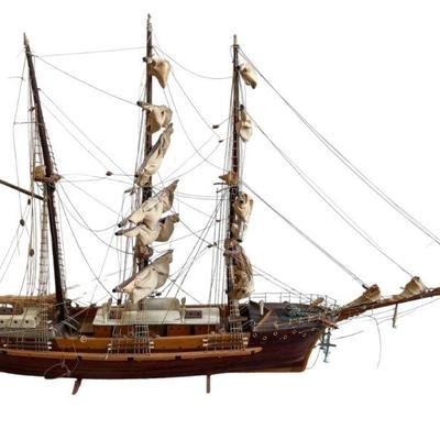 LARGE ANTIQUE FRIGATE SHIP MODEL