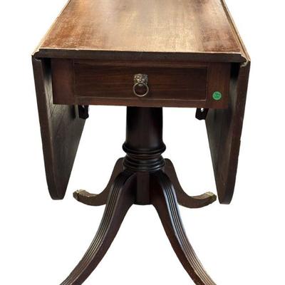 ANTIQUE PEMBROKE DROP LEAF TABLE