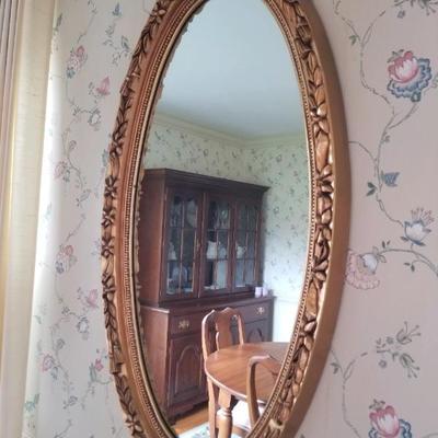Oval mirror