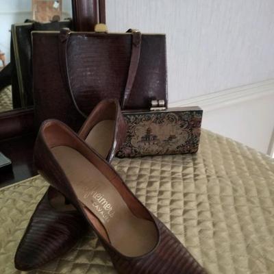 Vintage alligator shoes & handbag