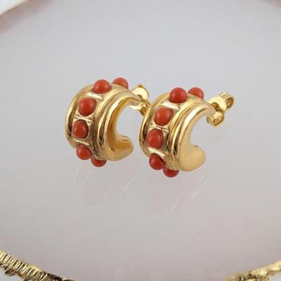 14K Yellow Gold Small Chunky Hoop Earrings with Orange Stones