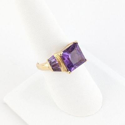 14K Yellow Gold Ring with Square & Baguette Cut Amethysts