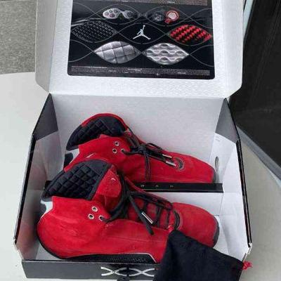 Men's Red Suede Air Jordan XXI High Top Athletic Shoes * Size 13 US * Original Box
