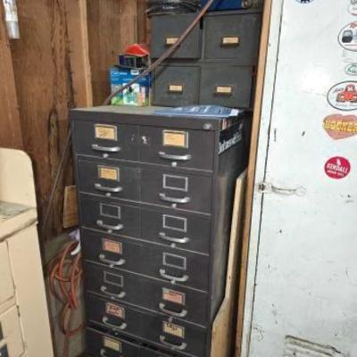 #2442 â€¢ Tool Organizers, PVC Fittings, Hammer Parts, Water Line
