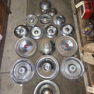 #2380 â€¢ Vintage Hub Caps
