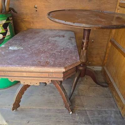 #4006 â€¢ Two End Tables
