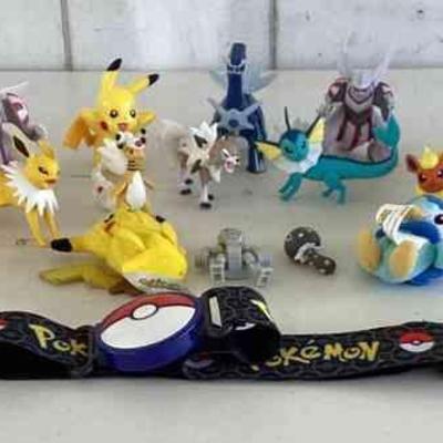 MHT212 - Assorted Vintage Pokemon Figures, Poke Balls and More