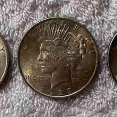 MHT385 A Trio of Silver Peace Dollar Coins