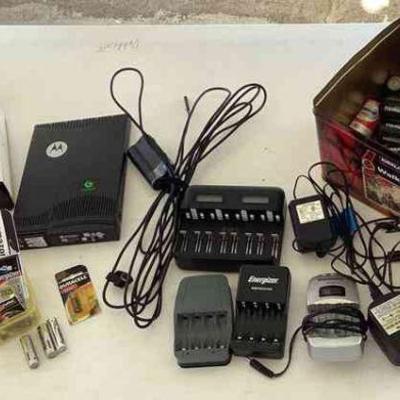 MHT026 - Batteries, Battery Chargers, Router, Wireless AV Transmitter & Receiver