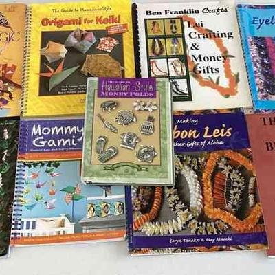 MHT210 - Local Hawaii Kine Craft Books & More