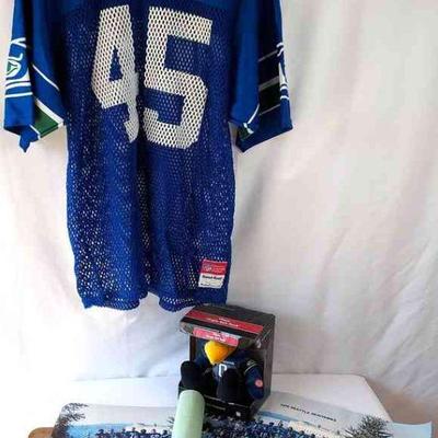 Vintage Seattle Seahawks Practice Jersey #45 in very good condition * 1970â€™s Team Photo *
