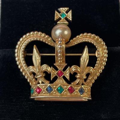 BOUCHER Gold Tone Glass Jeweled Crown Brooch

