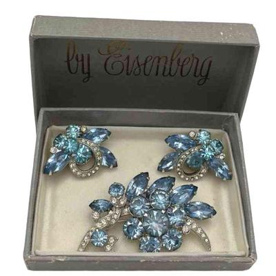 Rare Find! Vtg Eisenberg Ice Pale Blue * Clear Crystals Clip On Earrings * Brooch Set Original Box
