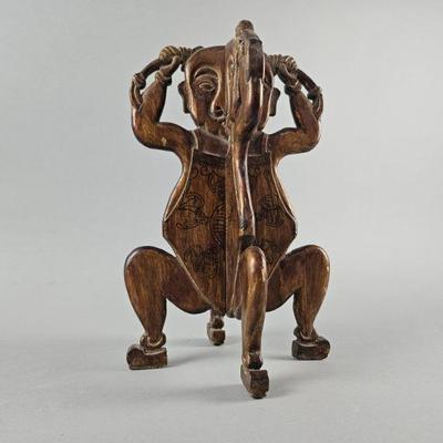 Lot 175 | Wooden Chinese Sculpture