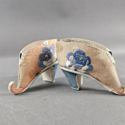Lot 150 | Antique Chinese Bind Shoes