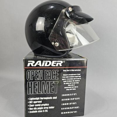 Lot 325 | Raider Power Sports Helmet