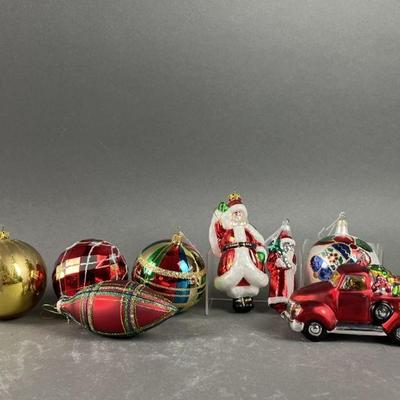 Lot 256 | Blown Glass Christmas Ornaments
