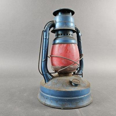 Lot 67 | Vintage Dietz Little Wizard Railroad Lantern