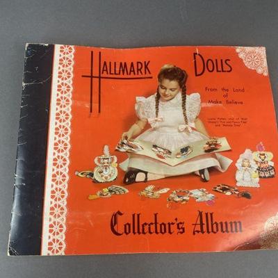 Lot 20 | Vintage Hallmark Dolls Collectors Album