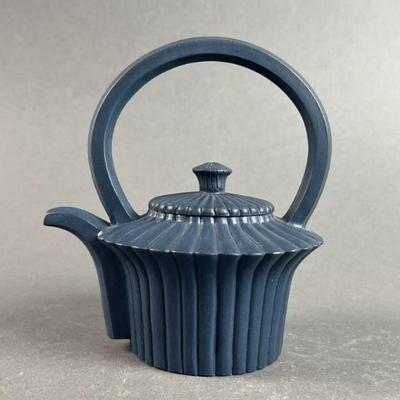 Lot 139 | Chinese Yixing Blue Clay Tea Pot