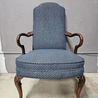 Lot 288 | Antique Queen Ann Style Arm Chair