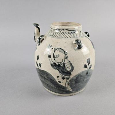 Lot 185 | Antique Chinese Porcelain Water/Wine Pot