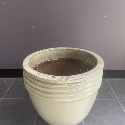 Lot 180 | Large Pottery Planter