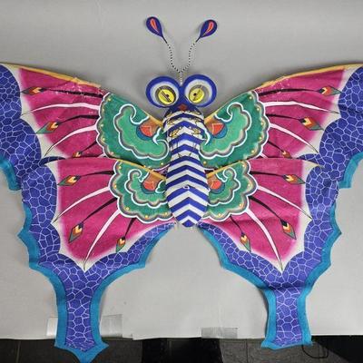 Lot 347 | Chinese Silk Butterfly Kite