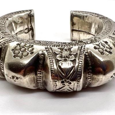 #66 â€¢ Large Hollow Thai Sterling Silver Cuff Bracelet
