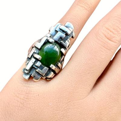 #63 â€¢ Vintage Sterling Silver & Green Stone Ring - Size 5

