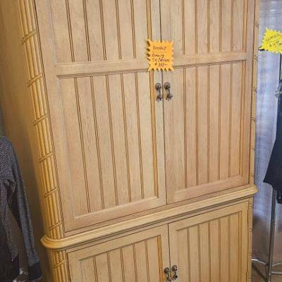 Broyhill armoire NOW $87.50 AFTER DISCOUNT 