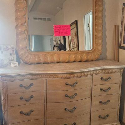 Broyhill Dresser NOW $137.50 AFTER DISCOUNT 