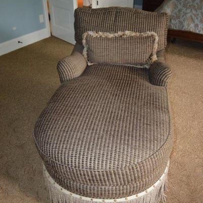 Matching Taylor Link Chaise Lounge    Buy it Now  $600.00