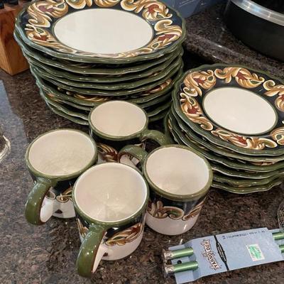 Ceramic Dinnerware 