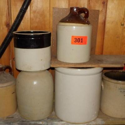 Six Pieces of Assorted Stoneware 