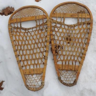 Pair of Bear Paw Snowshoes