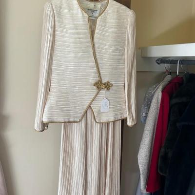 Fortuny Style Pleated â€¢ Early â€˜Joan Collinâ€™sâ€™ â€¢ Padded Shoulder â€¢ Skirt & Jacket â€¢ Ã¡ la â€˜Dallasâ€™ â€¢ 1980â€™s...