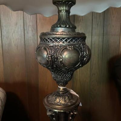 Classic Lamp â€¢ (detail)