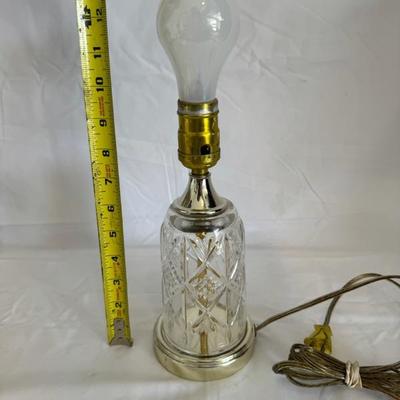 BUY IT NOW $12 Vintage Cut Crystal Leviton Boudoir Lamp 12