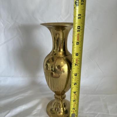BUY IT NOW! $4 Brass Vase 10.5