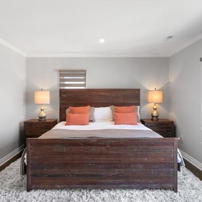 King Size Bedroom Set, Mattress, 2 Nightstands and Dresser $3000
